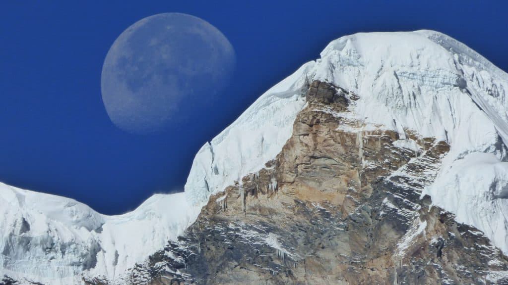 Mond über Annapurna