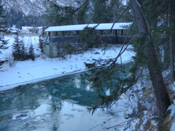Winterwanderung im Lechtal: Lechbrücke bei Stockach