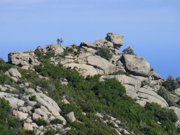 Granitblöcke bei Madonna del Monte