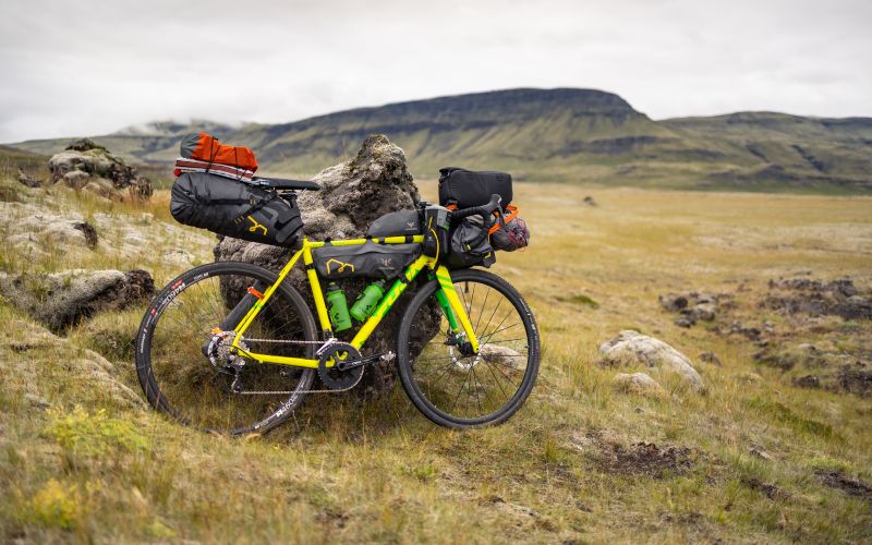 Mit Rennrad und Gravelbike wird´s schwierig bei viel Gepäck.